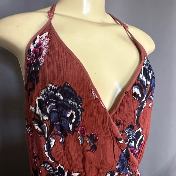 BAND OF GYPSIES Floral Print Maxi Dress. - Picture 4 of 8